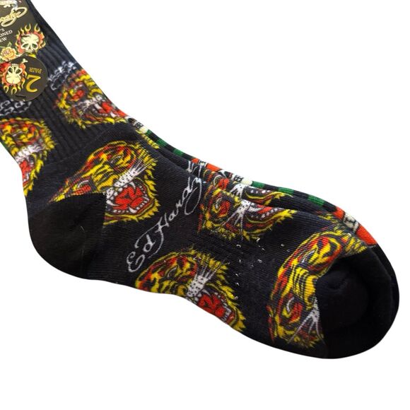 Ed Hardy Mens 2 Pair Cushioned Crew Socks Sz Shoe 6-12 Skull Dice NEW NWT - Picture 2 of 7